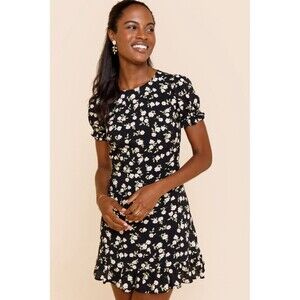 Mi Ami Tiff Ditsy Floral Ruffled Mini Dress Size Medium Black White Fit & Flare
